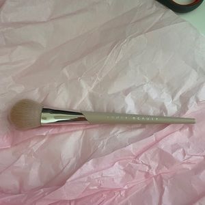Fenty Beauty Bronzer Brush